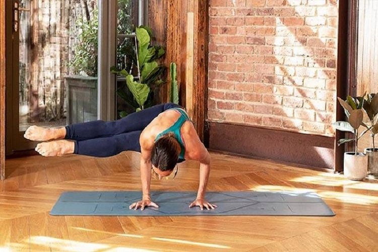 Ako si vybrať doplnky na jogu Tipy na výber rôznych pomôcok na jogu